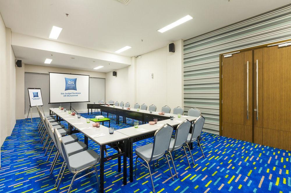 Hotel Deka Hr Muhammad Surabaya