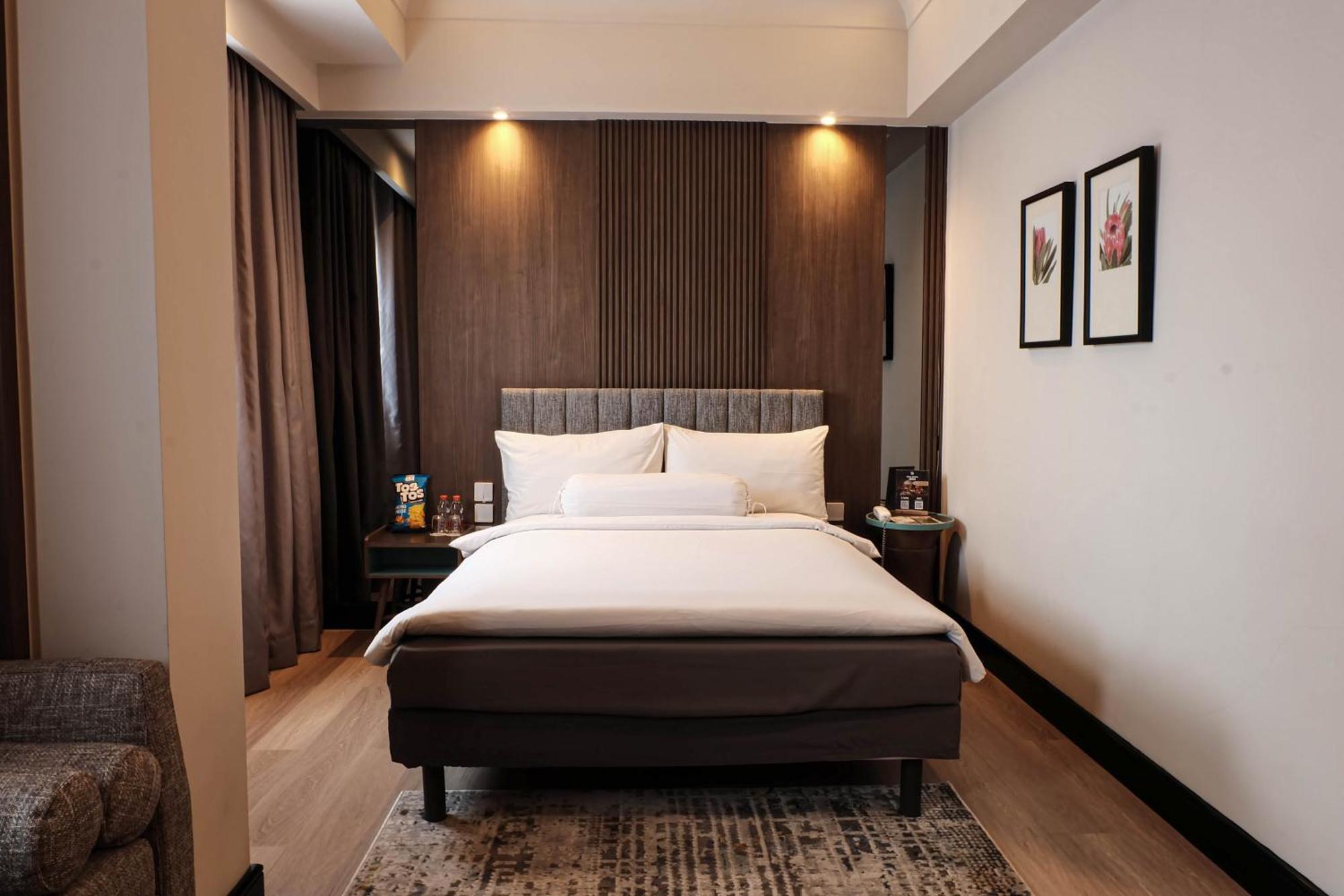 Deka Hr Muhammad Hotel